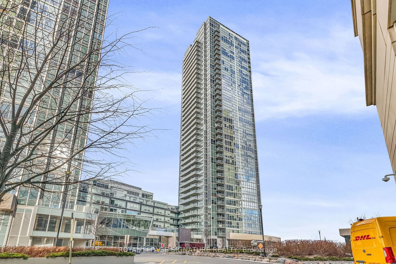 Condo leased at 3707-2908 Highway 7, Vaughan, Concord, L4K 0K5 - MLS: N11909077