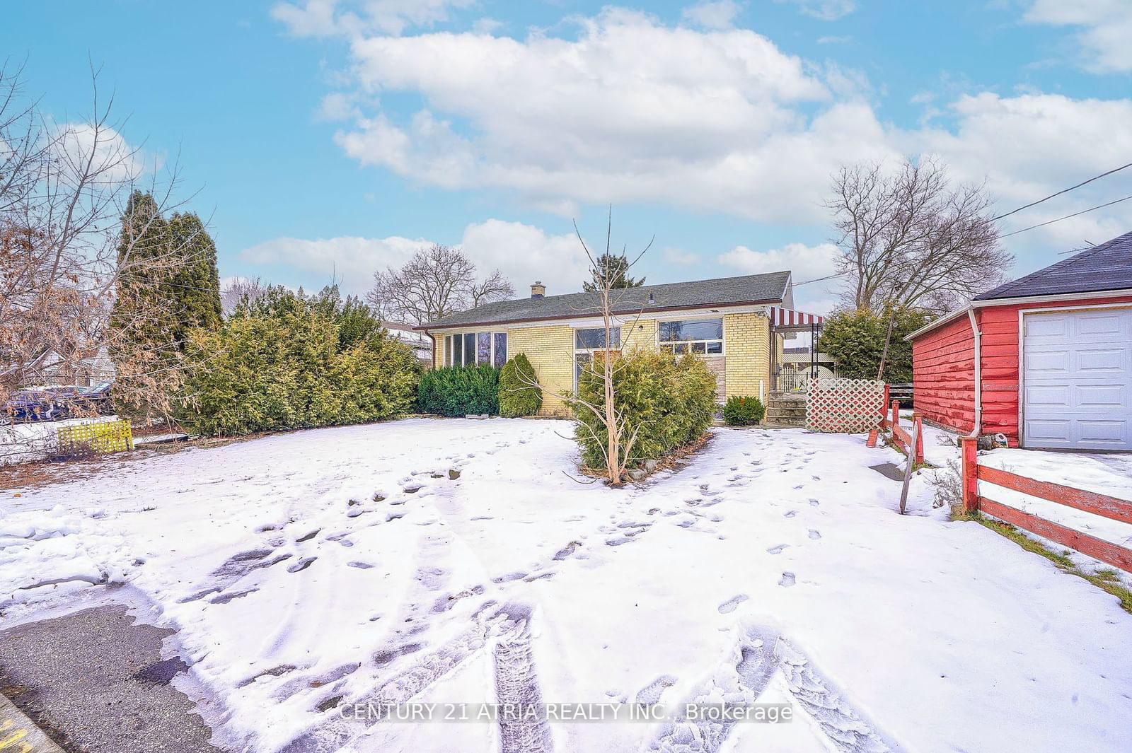 Building at 386 Paliser Crescent, Richmond Hill, Harding