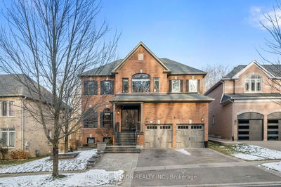 16 Sandbanks Dr, Richmond Hill - Oak Ridges Lake Wilcox image-0-2