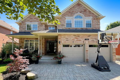 836 Shadrach Dr, Newmarket - Stonehaven-Wyndham