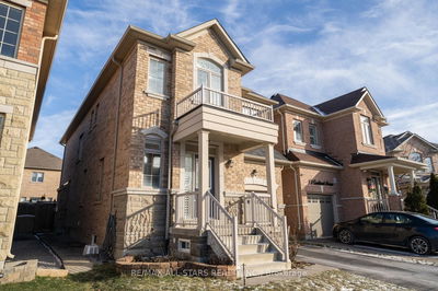 94 Creekland Ave, Whitchurch-Stouffville - Stouffville image-0-1