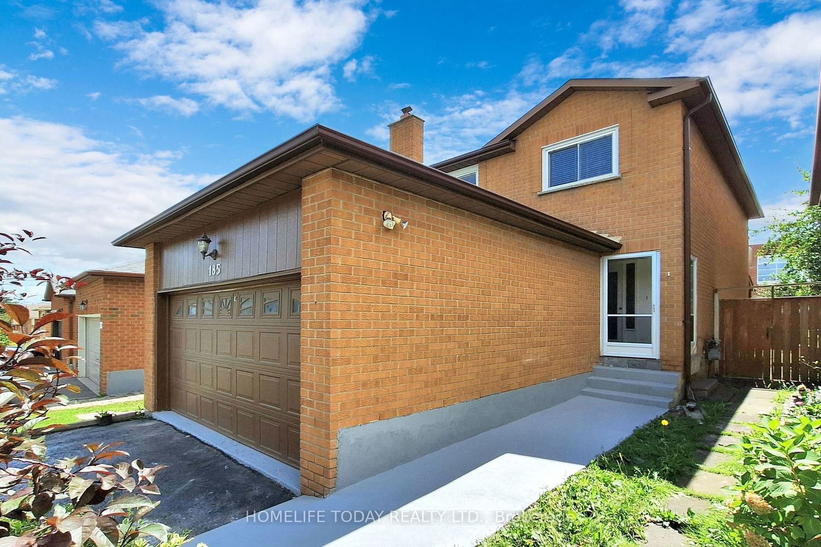 Detached House sold at 185 Campbell Avenue, Vaughan, Crestwood-Springfarm-Yorkhill, L4J 5A8 - MLS: N11911268