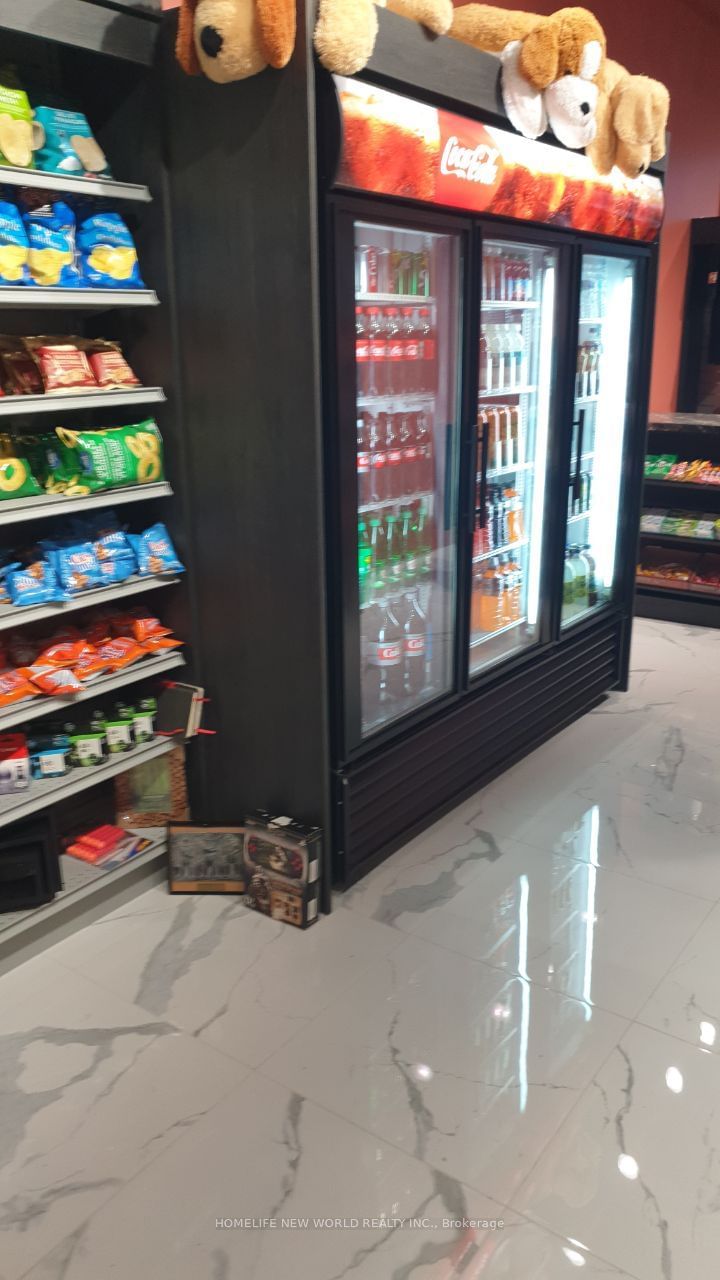 9390 Woodbine Ave N, Markham, L6C 0M5 | Image 3