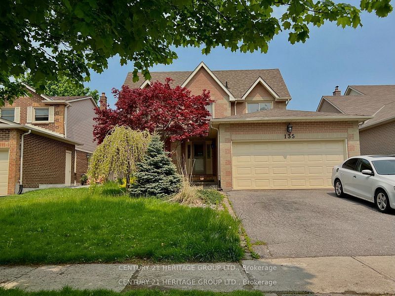 Detached House for sale at 135 GLENWAY Circle, Newmarket, Glenway Estates, L3Y 7S3 - MLS: N11912355