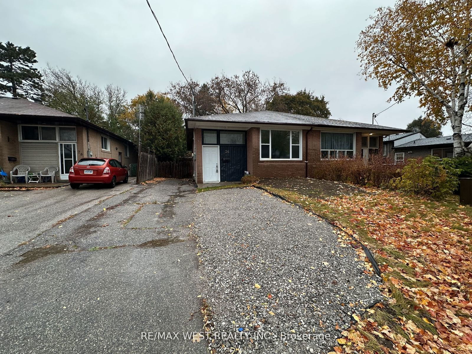 Semi-Detached House leased at Main-26 Walter Avenue, Newmarket, Bristol-London, L3Y 2T3 - MLS: N11912953