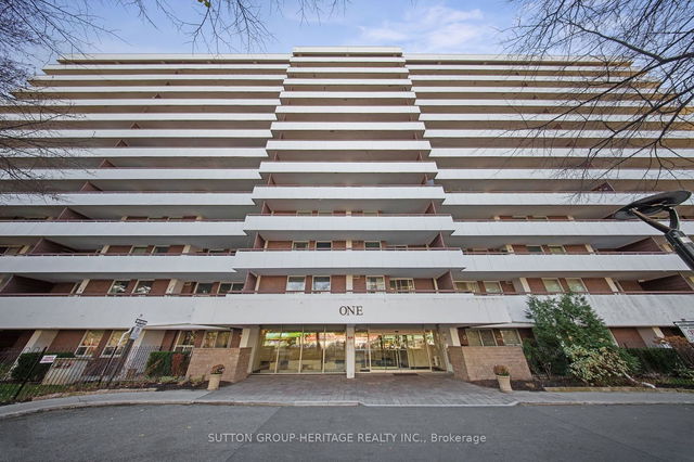 706 - 1 Royal Orchard Boulevard