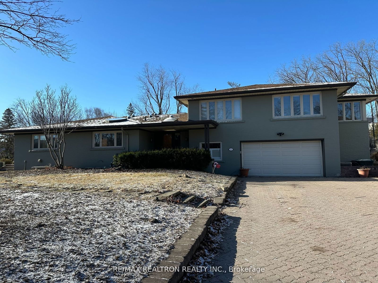 Building at 10 Thornbank Road, Vaughan, Uplands