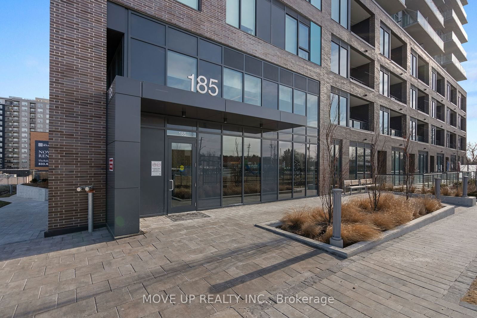 Condo leased at 310-185 Deerfield Road, Newmarket, Central Newmarket, L3Y 0G7 - MLS: N11913348