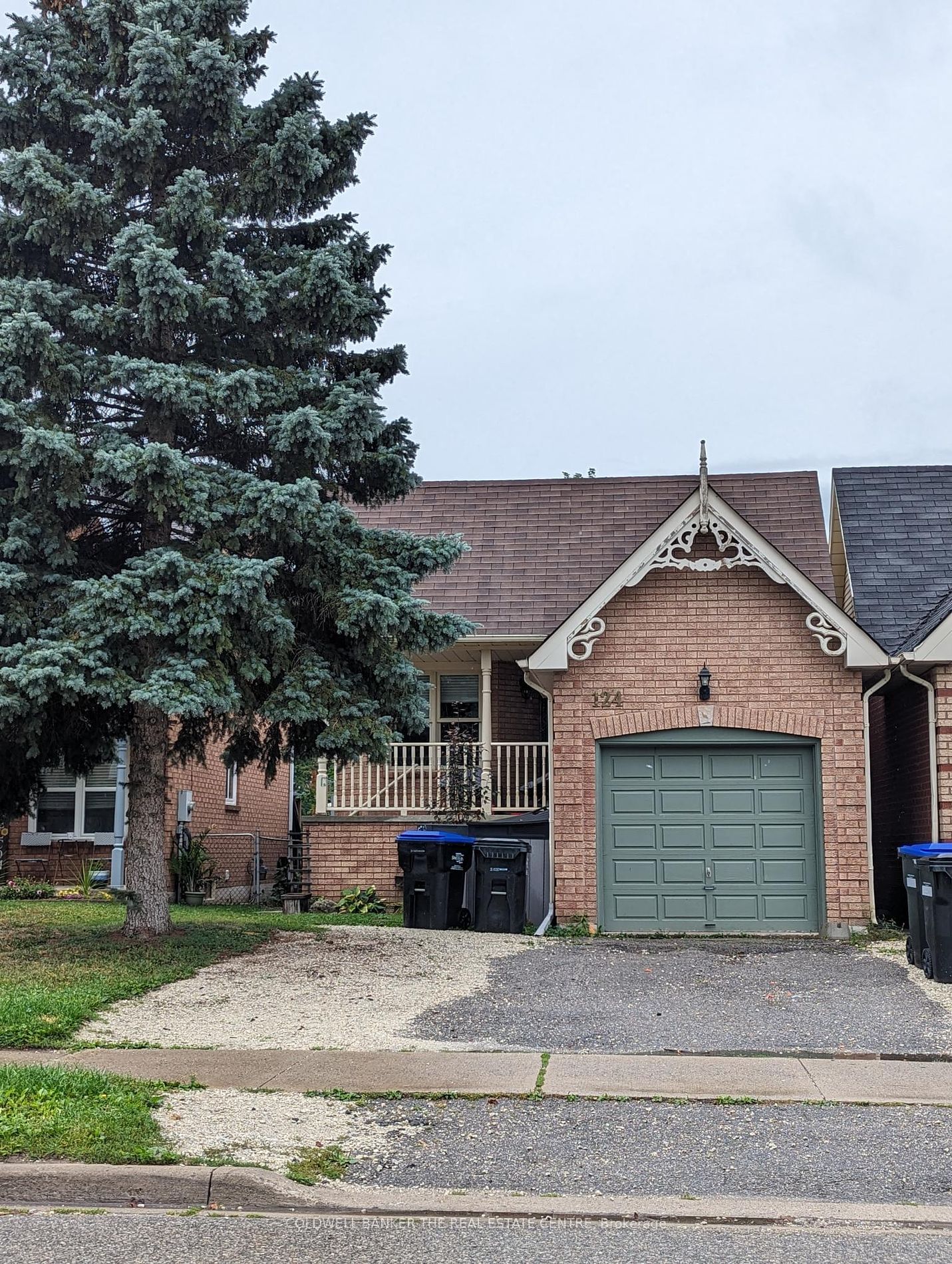 Building at 124 Heydon Avenue, New Tecumseth, Alliston