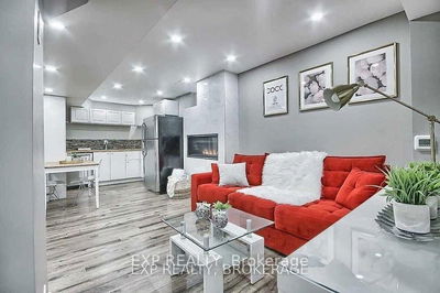 81 Mahogany Forest Dr, Vaughan - Patterson image-0-2