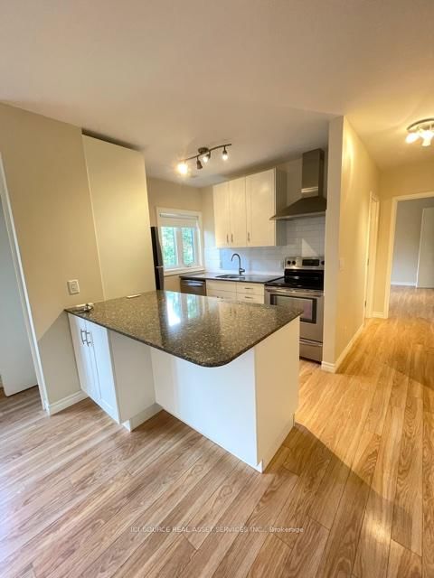 home for lease on Upper-376 Eagle Street
