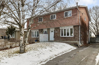 750 Elgin St, Newmarket - Huron Heights-Leslie Valley image-0-1