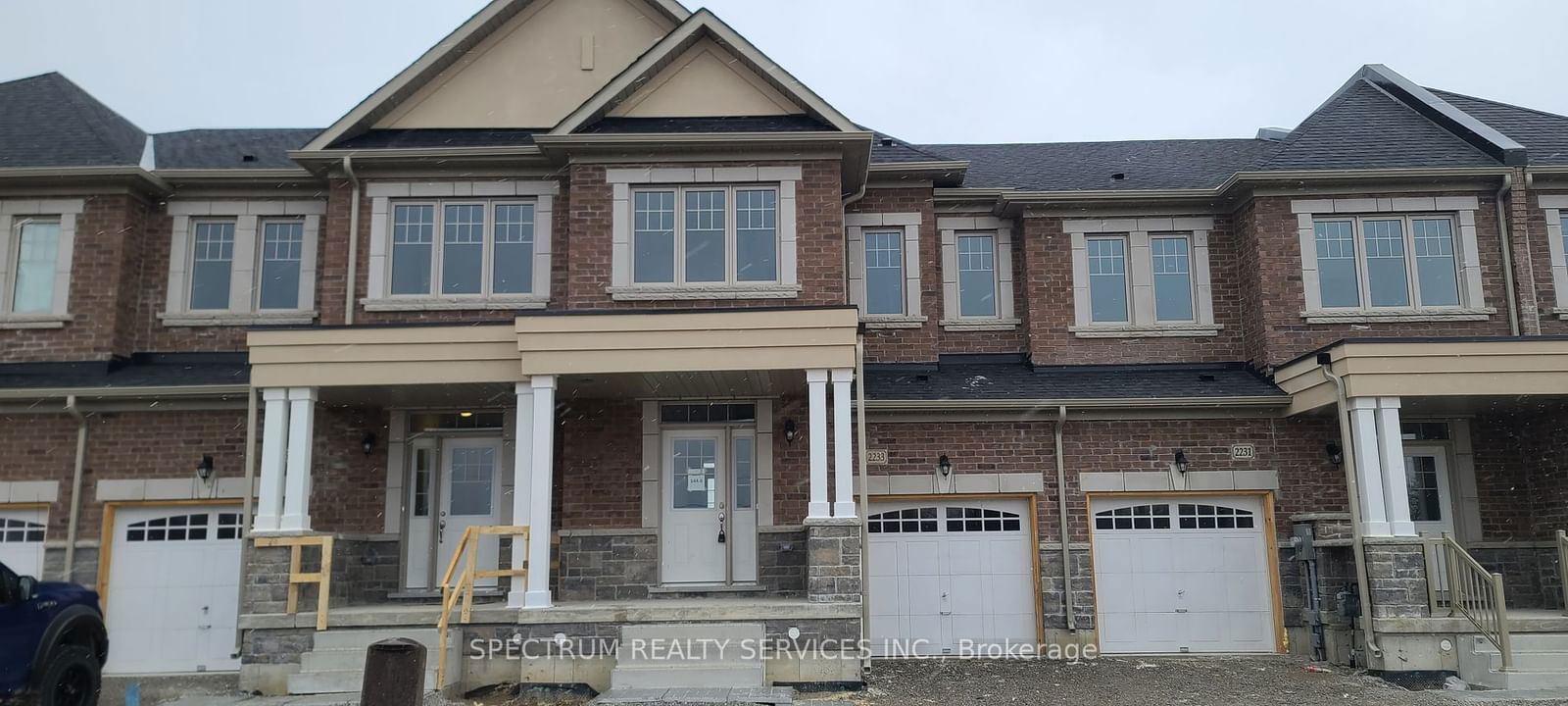 Townhouse for lease at 2233 Grainger Loop, Innisfil, Alcona, L9S 0N1 - MLS: N11915641