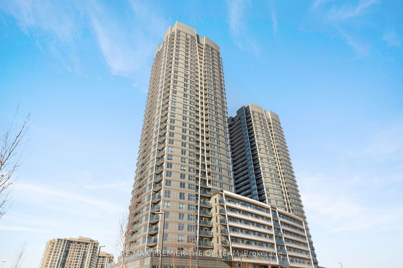 Condo leased at 2109-30 Upper Mall Way, Vaughan, Brownridge, L4J 0L7 - MLS: N11915686