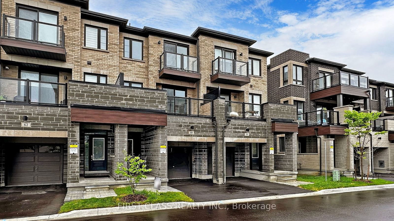 Townhouse sold at 60 Carole Bell Way, Markham, Wismer, L6E 0W2 - MLS: N11915943