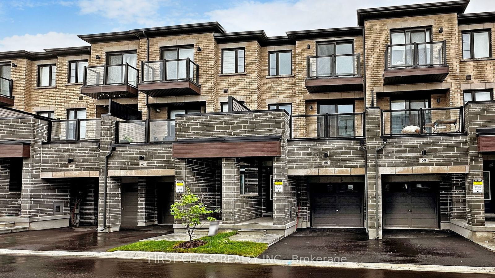 Townhouse sold at 60 Carole Bell Way, Markham, Wismer, L6E 0W2 - MLS: N11915943