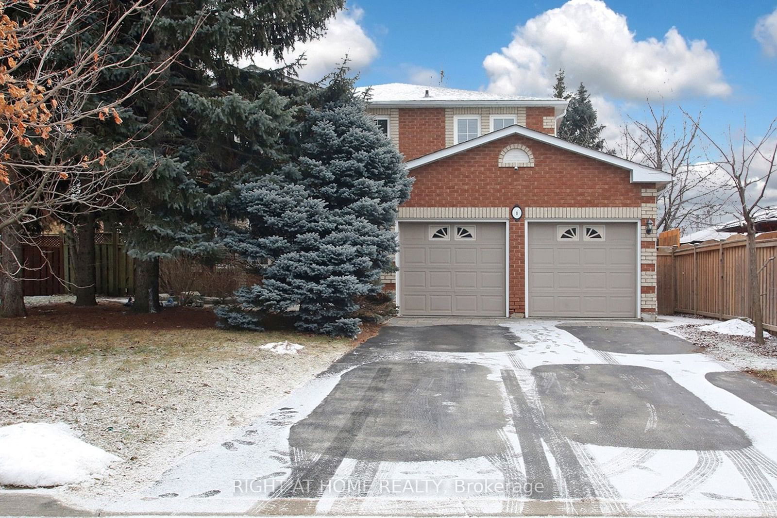 Detached House for sale at 6 Coldstream Crescent, Richmond Hill, Devonsleigh, L4S 1E6 - MLS: N11916081