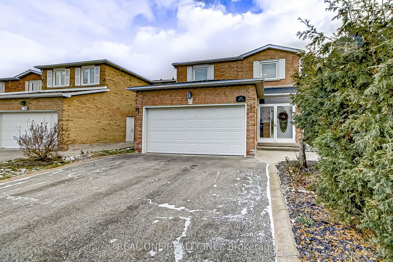 Detached House sold at 136 Jaimie Road, Vaughan, Brownridge, L4J 6A9 - MLS: N11916445