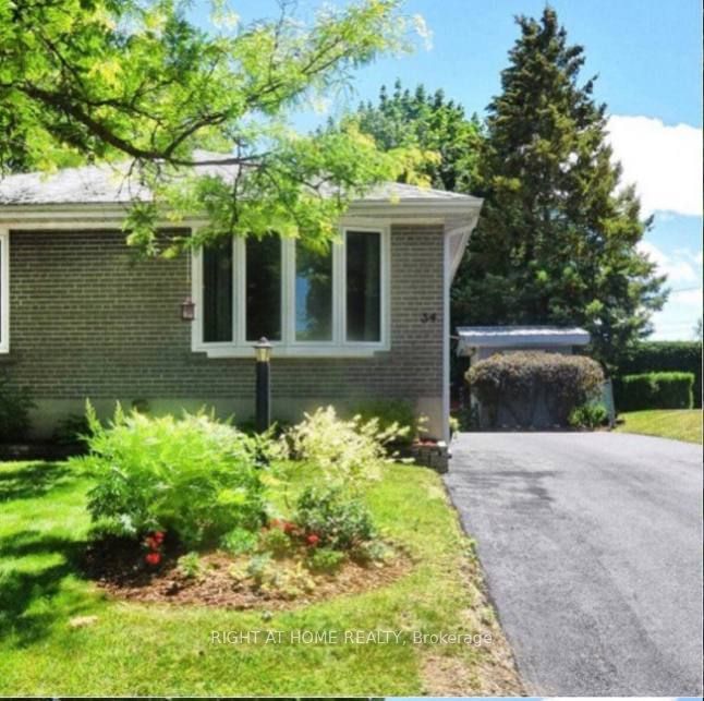 Detached House leased at 34 Foreht Crescent, Aurora, Aurora Heights, L4G 3E8 - MLS: N11916609