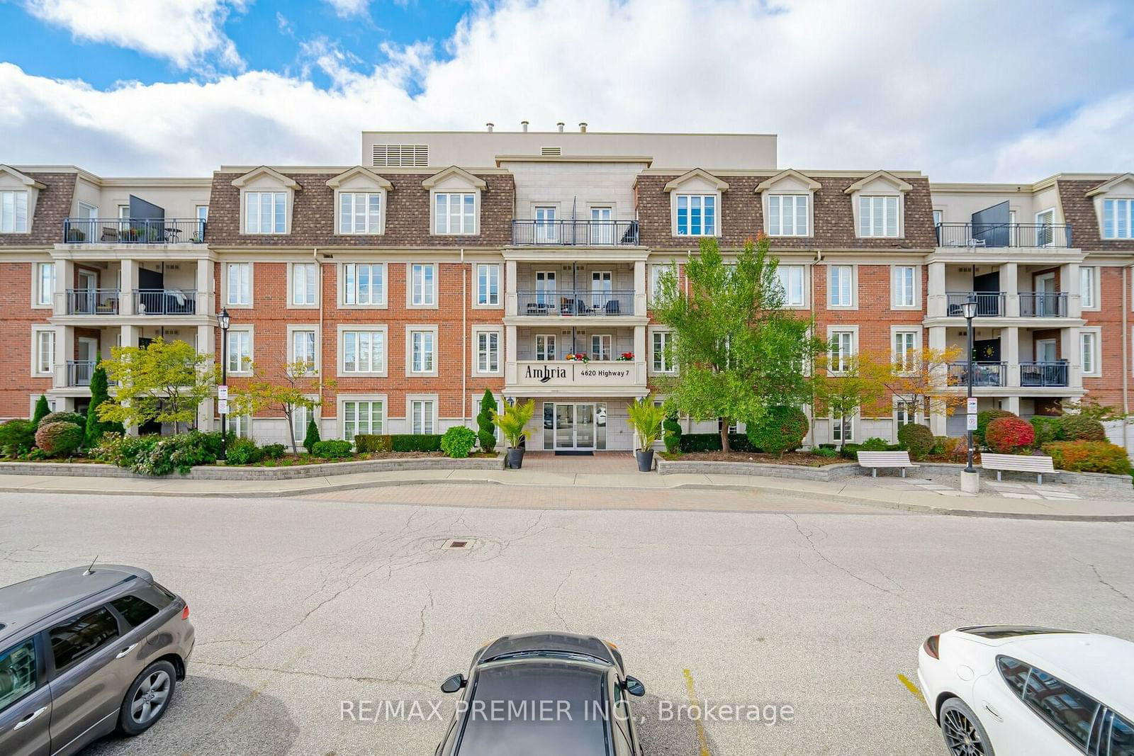 Condo for sale at 306-4620 Highway 7, Vaughan, East Woodbridge, L4L 0B3 - MLS: N11916848