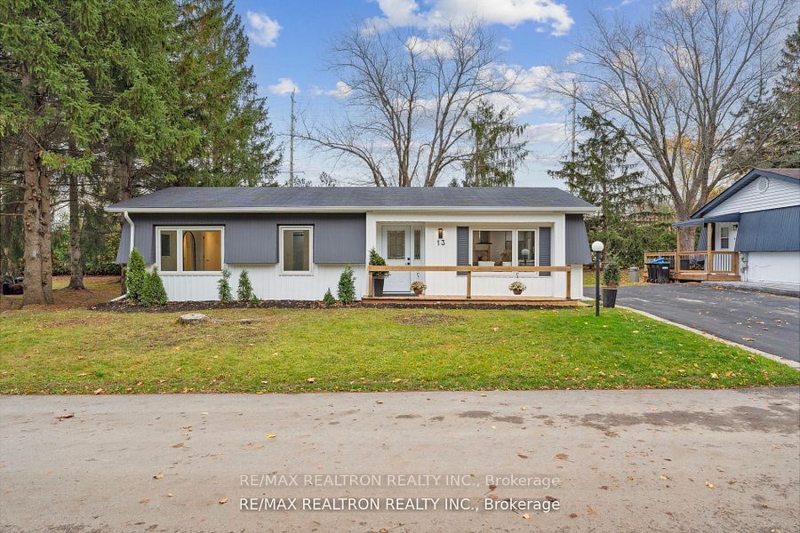 Mobile/Trailer for sale at 13 Cherrywood Lane, Innisfil, Rural Innisfil, L9S 1M9 - MLS: N11918124