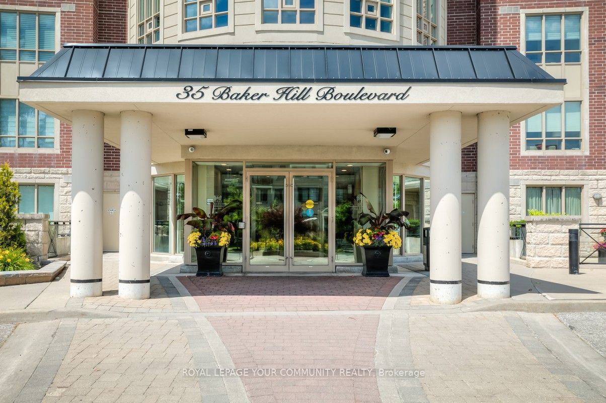 Condo for sale at # 104-35 Baker Hill Boulevard, Whitchurch-Stouffville, Stouffville, L4A 1P8 - MLS: N11918158