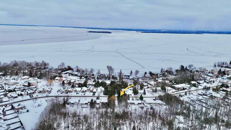 2802 Ireton St, Innisfil, L9S 2J2 | Image 3