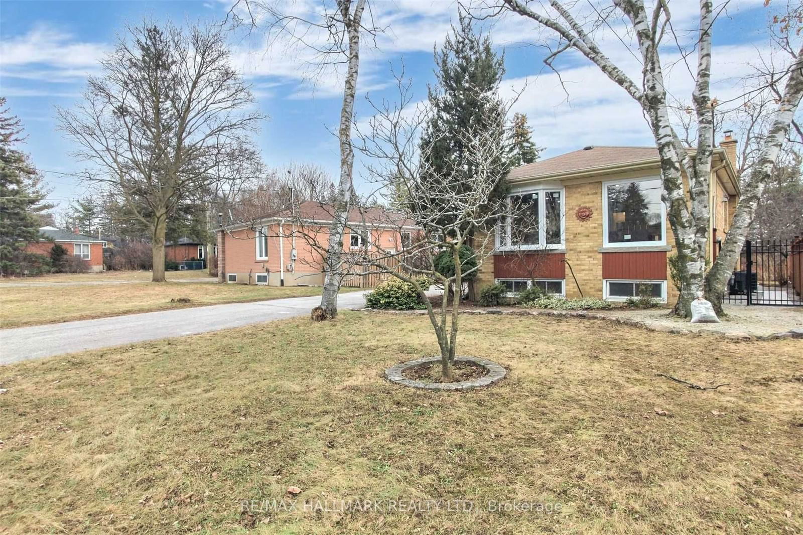 Detached House for lease at BSMT A-214 Altamira Road, Richmond Hill, Mill Pond, L4C 4E1 - MLS: N11918437