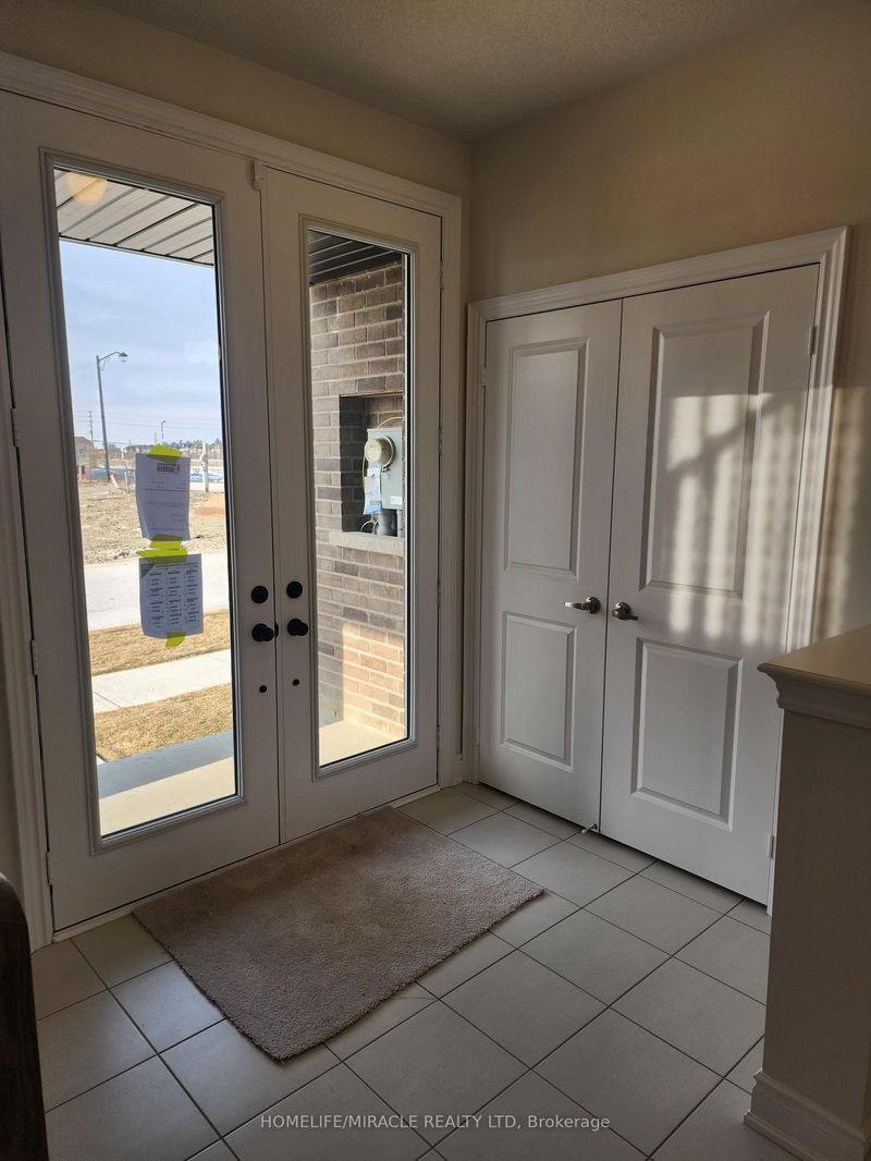 home for lease on 102 Thule Street