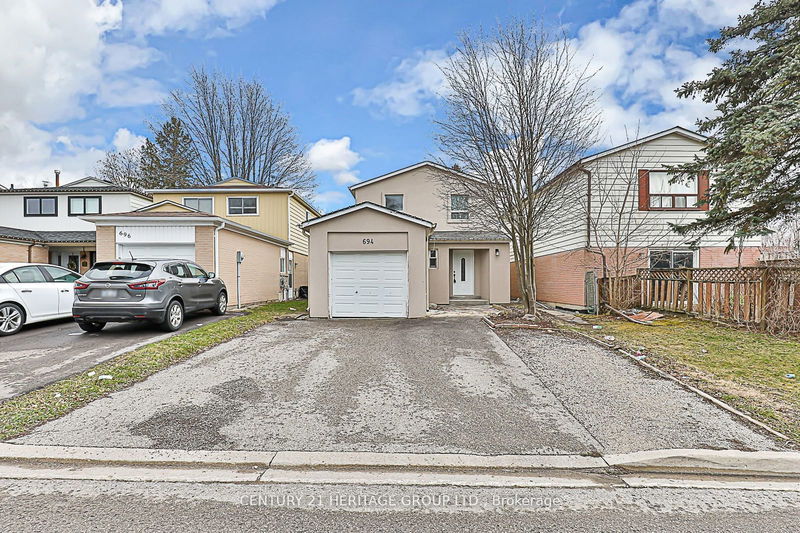 694 Beman Dr, Newmarket - Huron Heights-Leslie Valley image-0-0