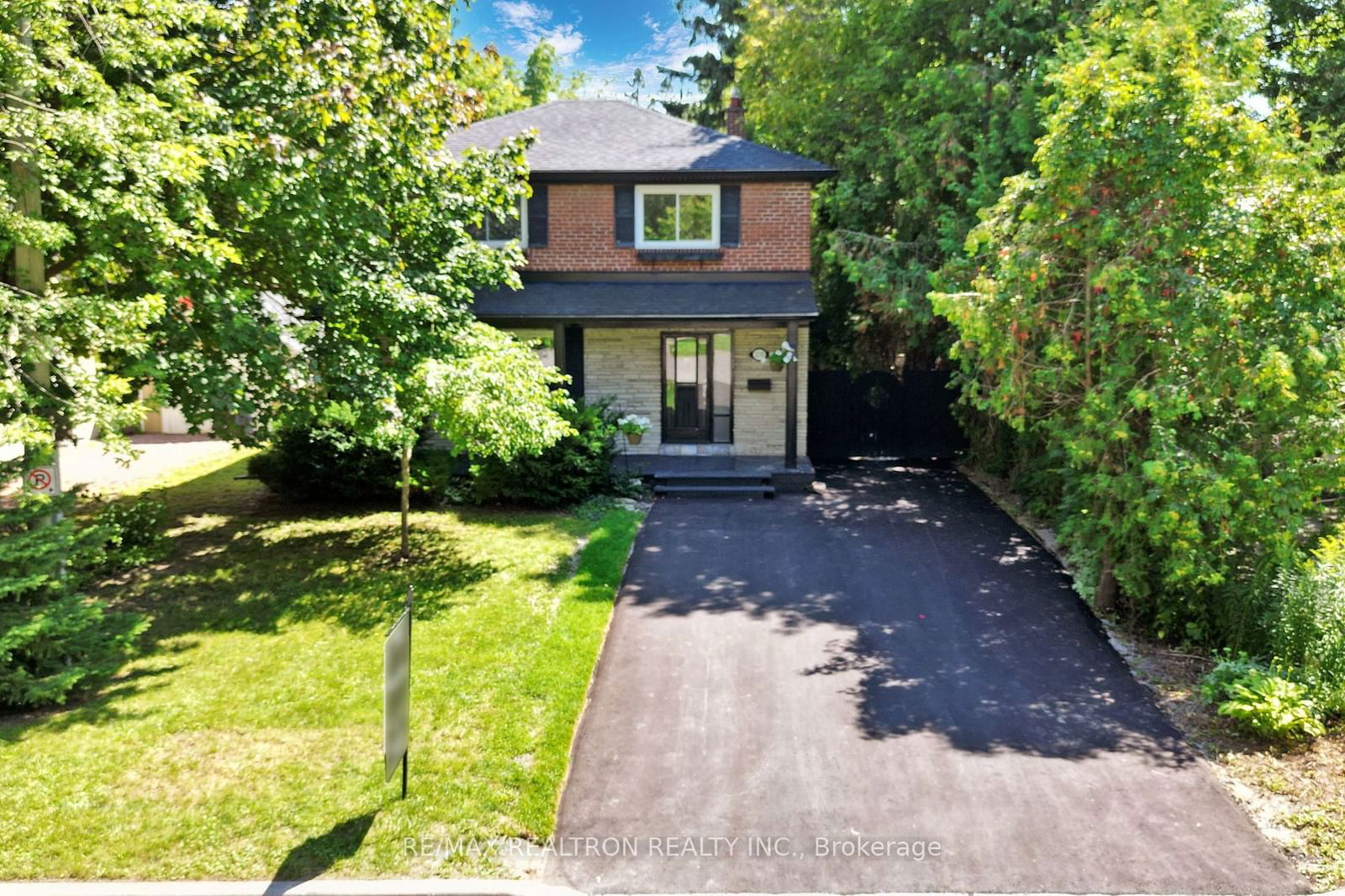 Detached House for lease at 370 Amelia Street, Newmarket, Bristol-London, L3Y 2V4 - MLS: N11919220