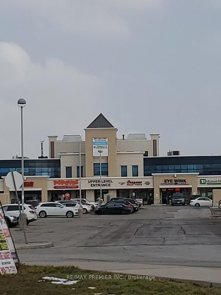 202 - 10909 Yonge St, Richmond Hill, L4C 3E3 | Image 3