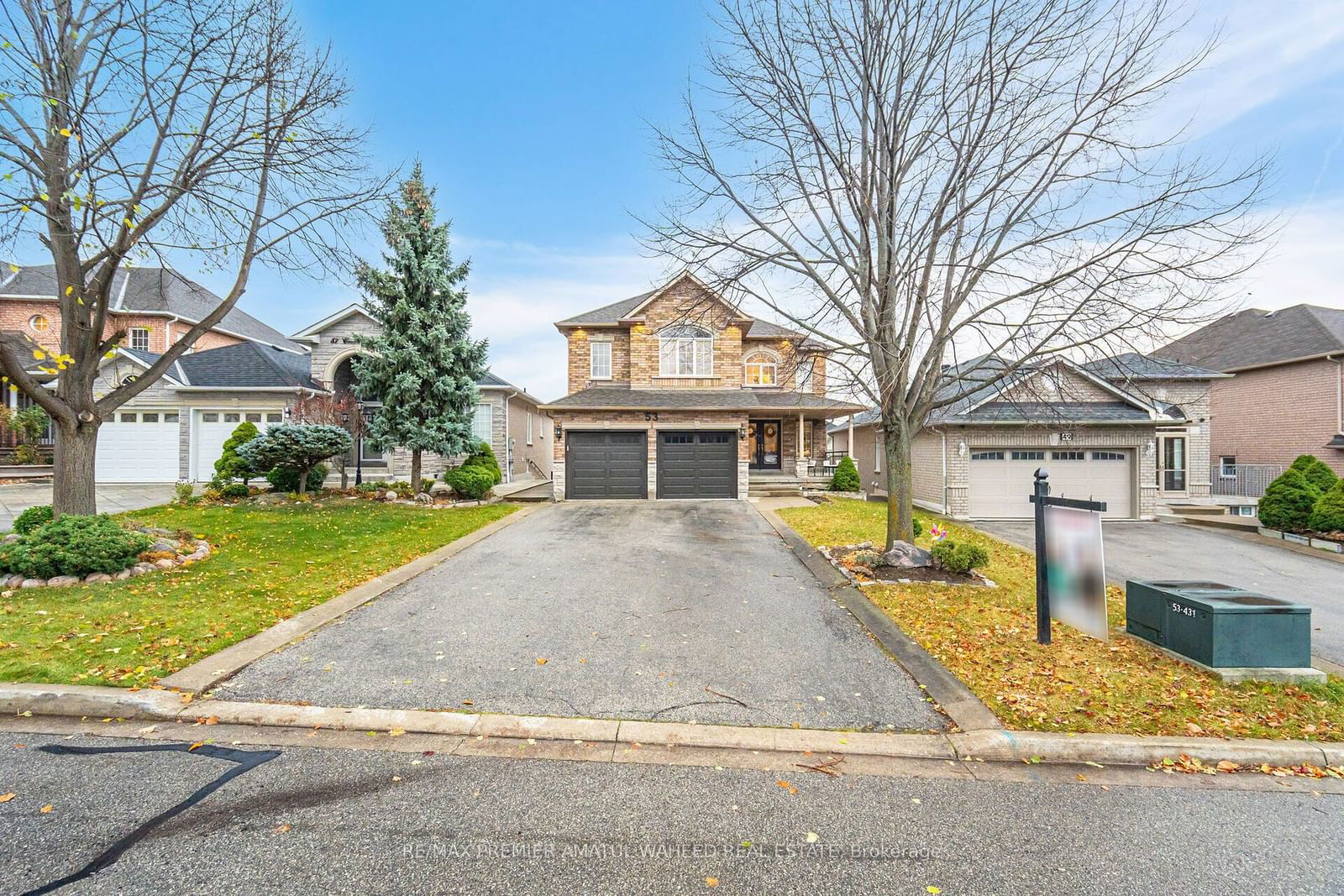 Detached House sold at 53 Crown Crescent, Vaughan, Sonoma Heights, L4H 1S7 - MLS: N11920828