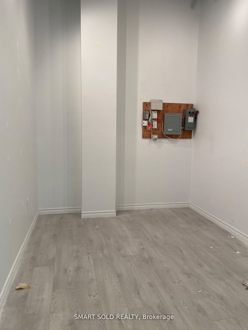 2B10 - 9390 Woodbine Ave, Markham, L6C 0M5 | Image 3