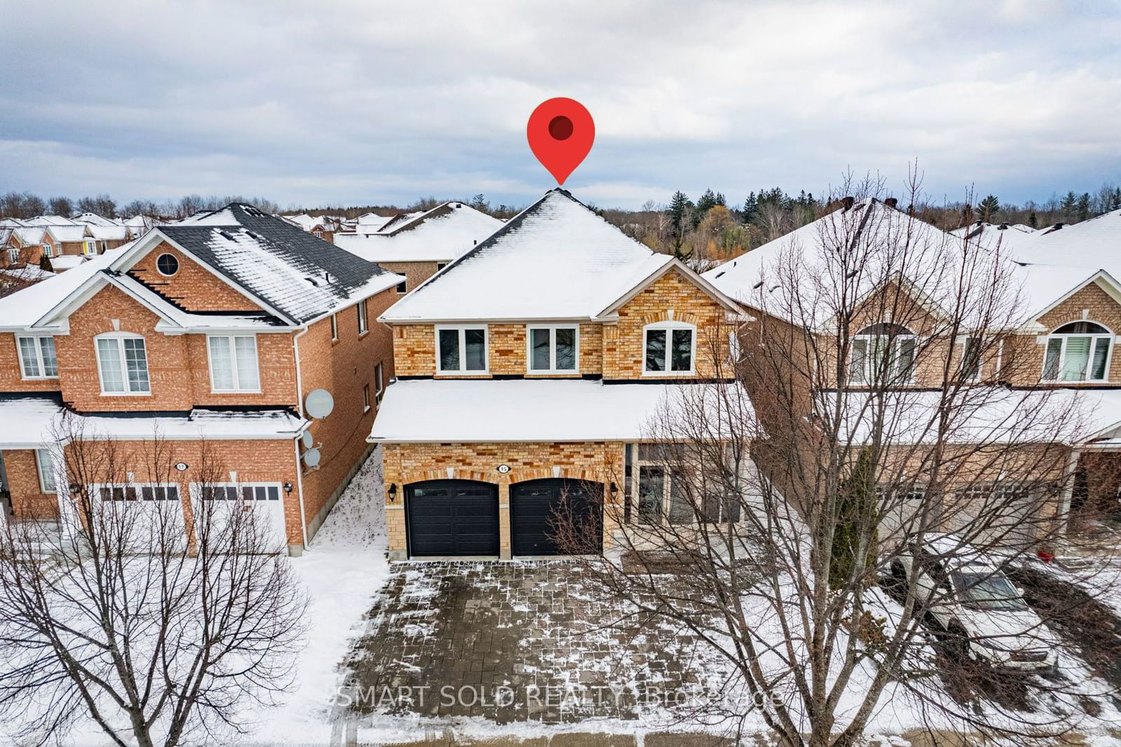 Detached House for sale at 15 Pagoda Drive, Richmond Hill, Oak Ridges, L4E 4N4 - MLS: N11921787