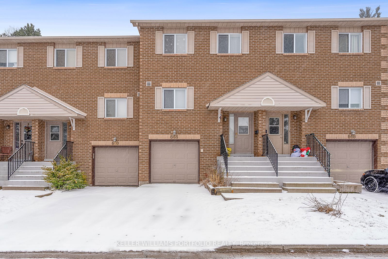 Townhouse for lease at 33-648 Gibney Crescent, Newmarket, Summerhill Estates, L3X 1Y1 - MLS: N11922160