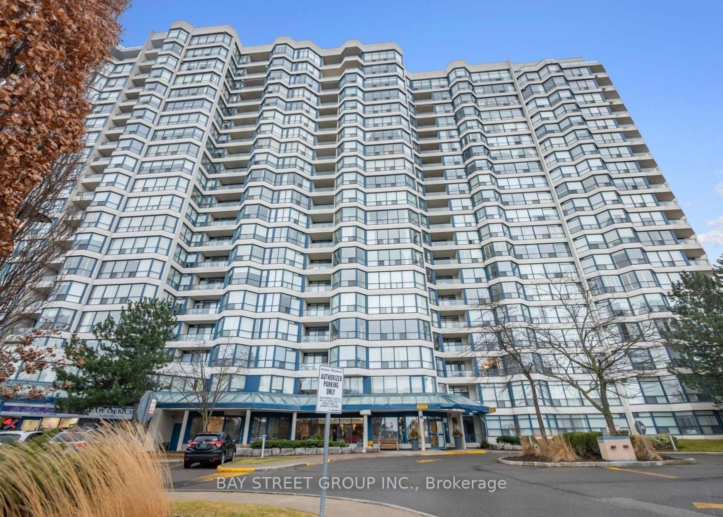 Condo sold at 305-1 Clark Avenue, Vaughan, Crestwood-Springfarm-Yorkhill, L4J 7Y6 - MLS: N11922198