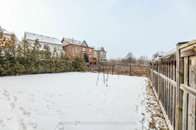 4 Trailside Dr, Bradford West Gwillimbury - Rural Bradford West Gwillimbury image-0-4