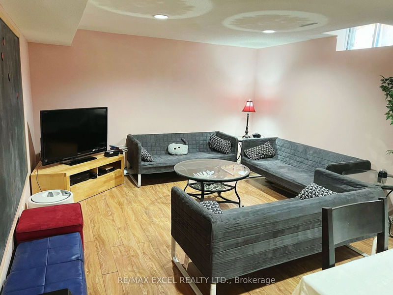 Room2