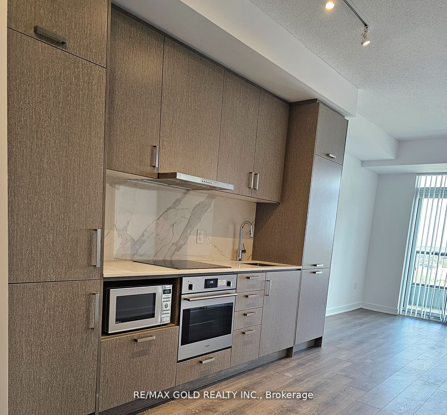 Condo for sale at 1116-60 Honeycrisp Crescent, Vaughan, Vaughan Corporate Centre, L4K 0N5 - MLS: N11922531