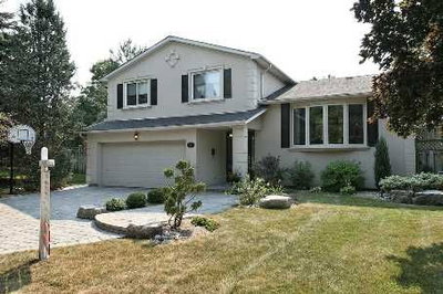 Detached House sold at 21 Kings Inn Trail, Markham, Ontario, L3T1T6 - Bayview Fairway-Bayview Country Club Estates - MLS: N1192255