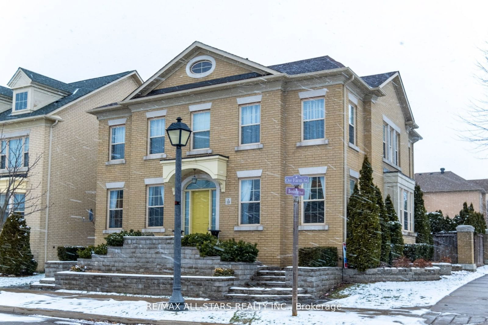 Building at 18 Orr Farm Road, Markham, Cathedraltown