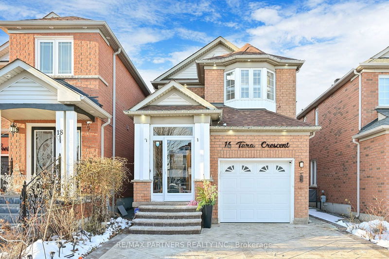 16 Tara Cres, Markham - Cedarwood image-0-0