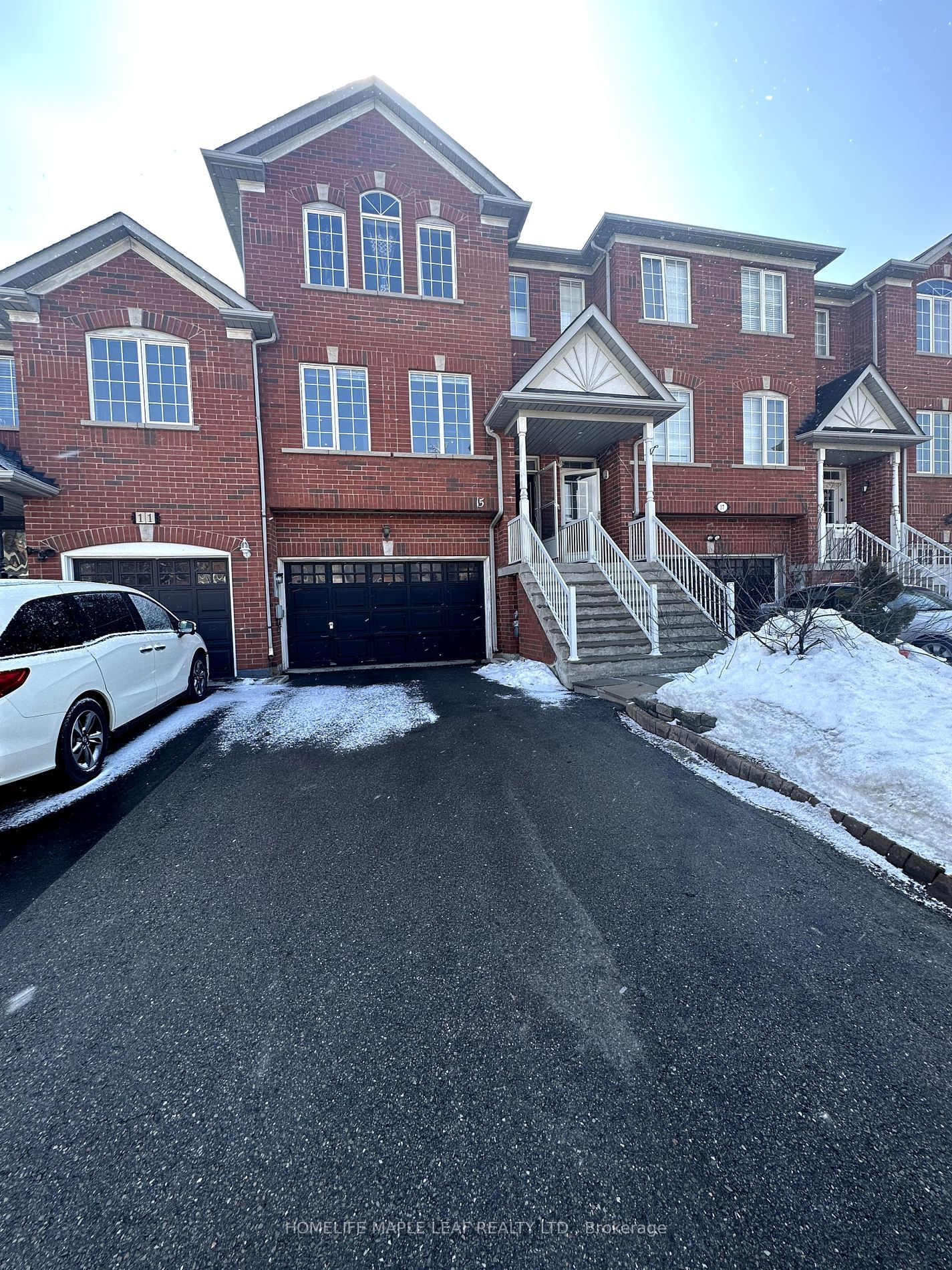 Townhouse for lease at 15 Pikake Court, Vaughan, Maple, L6A 3W3 - MLS: N11922795