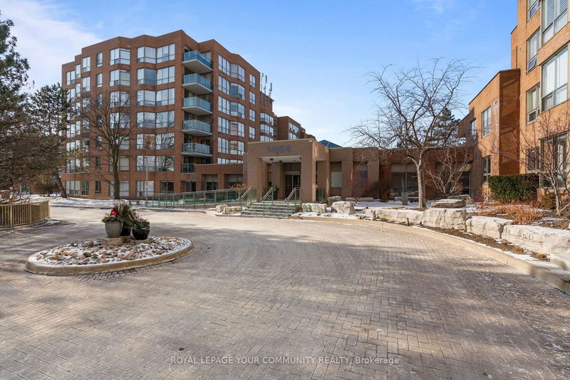 Unit 611 — 14924 Yonge St, Aurora - Aurora Highlands image-0-0