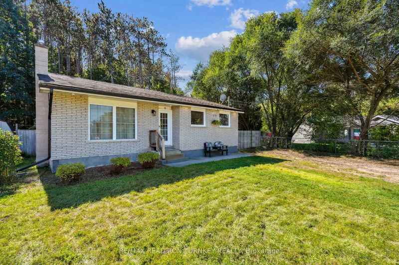 home for sale on 11 Ashburton Crescent