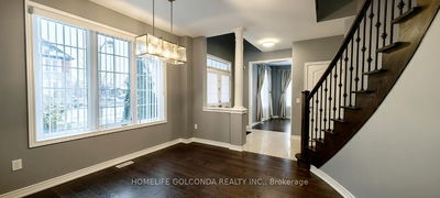 164 Emma Broadbent Crt, Newmarket - Woodland Hill image-0-2