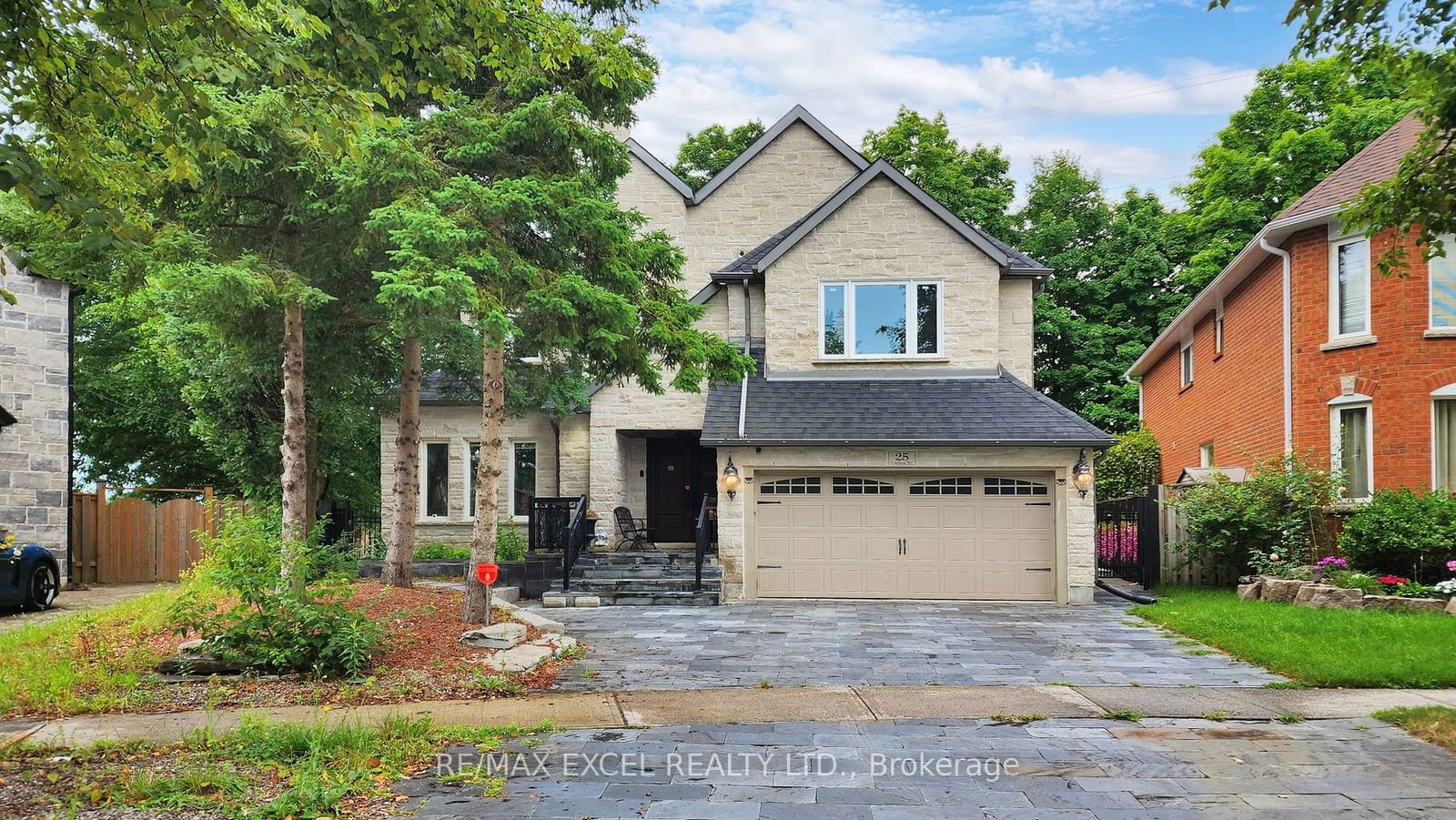 Detached House for sale at 25 Conistan Road, Markham, Unionville, L3R 8K8 - MLS: N11923394