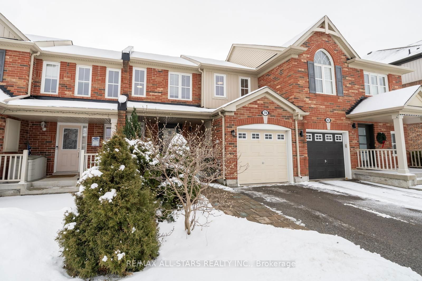 Townhouse sold at 78 Fernglen Crescent, Whitchurch-Stouffville, Stouffville, L4A 3A4 - MLS: N11923627