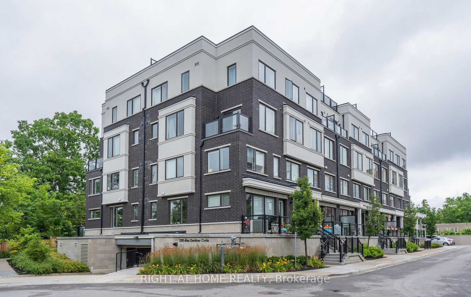 Building at 200 Alex Gardner Circle, Aurora, Aurora Heights